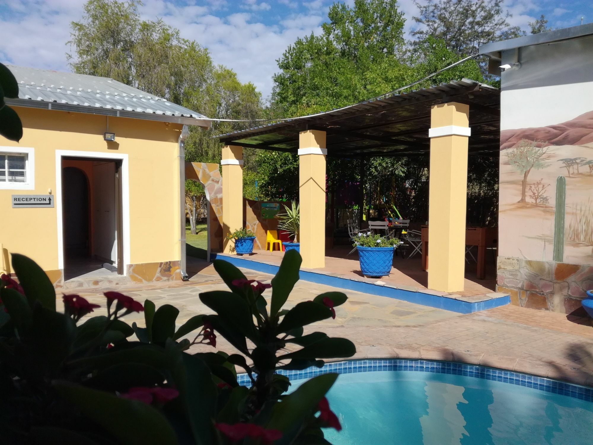 Capbon Guesthouse Windhoek Exterior photo